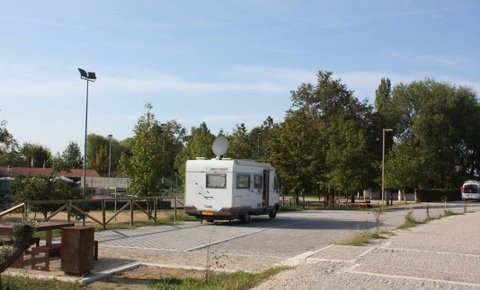 Area Camper Sosta Capriva